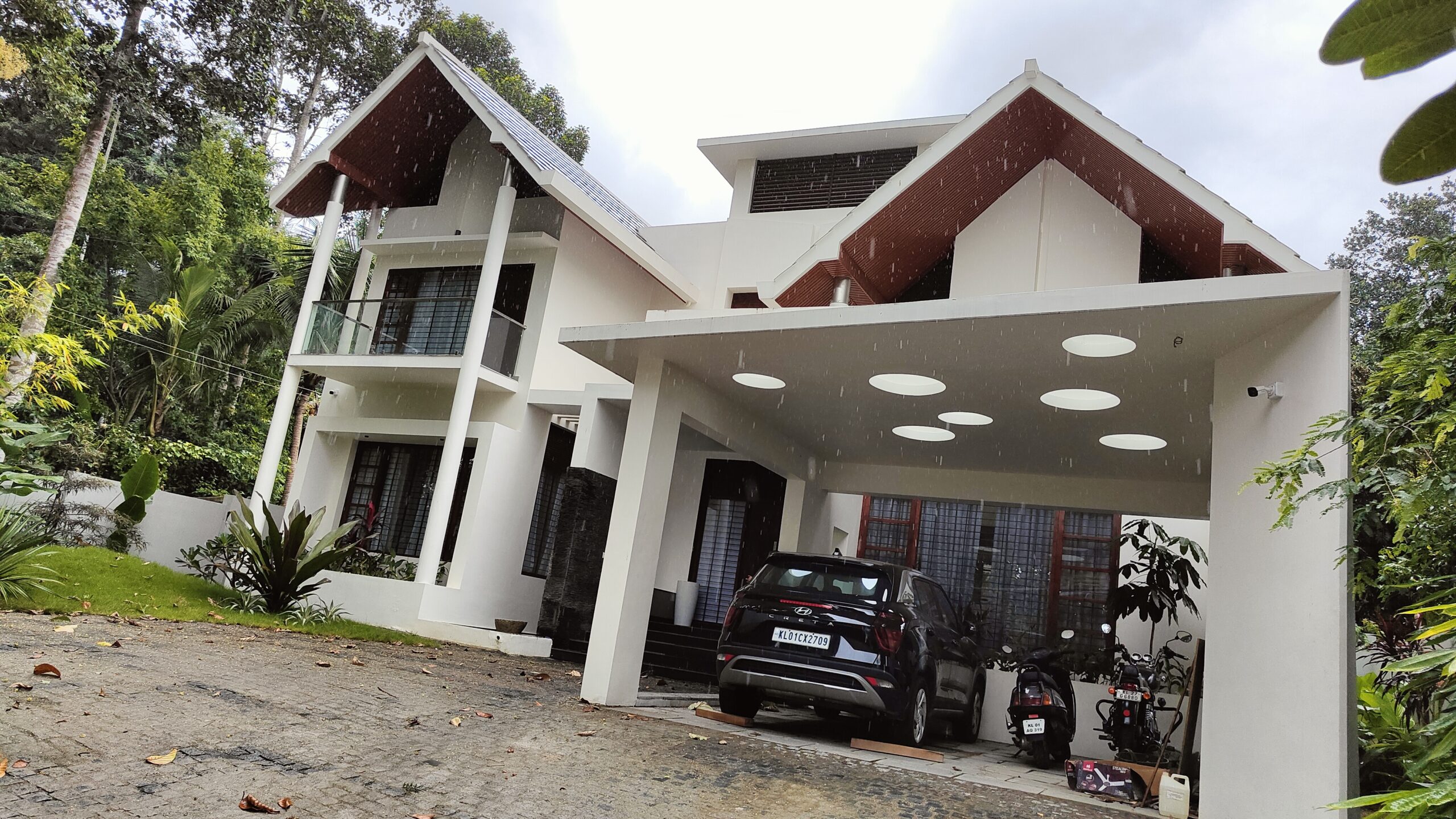 Karakulam – Private Home.